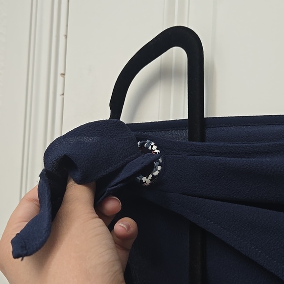 Michael Kors tank top with tie details - Picture 4 of 9